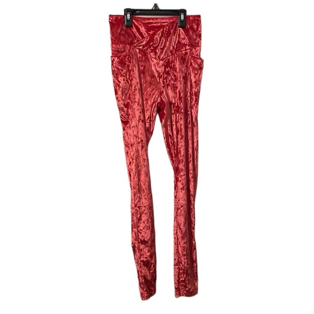 Fabletics Women's Crushed Velour Crossover Strawberry Red Leggings  Size M‎
